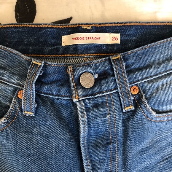 Levi’s wedgie straight jeans - Picture 3 of 6